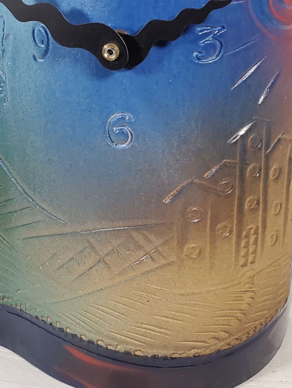 Pottery Abstract Clock - Picture 3 of 6